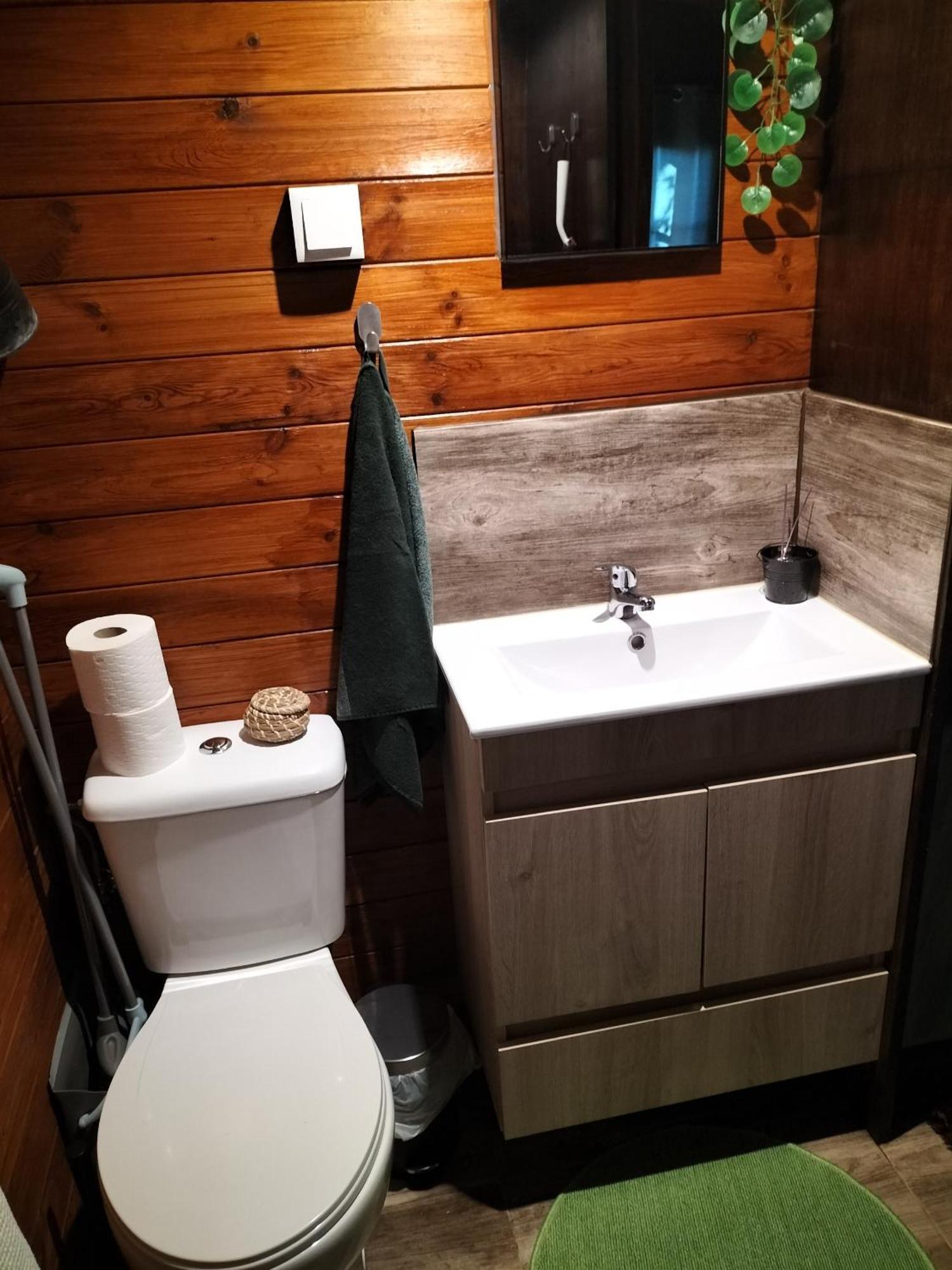 Dinocamp Guest House Lourinha  Bagian luar foto
