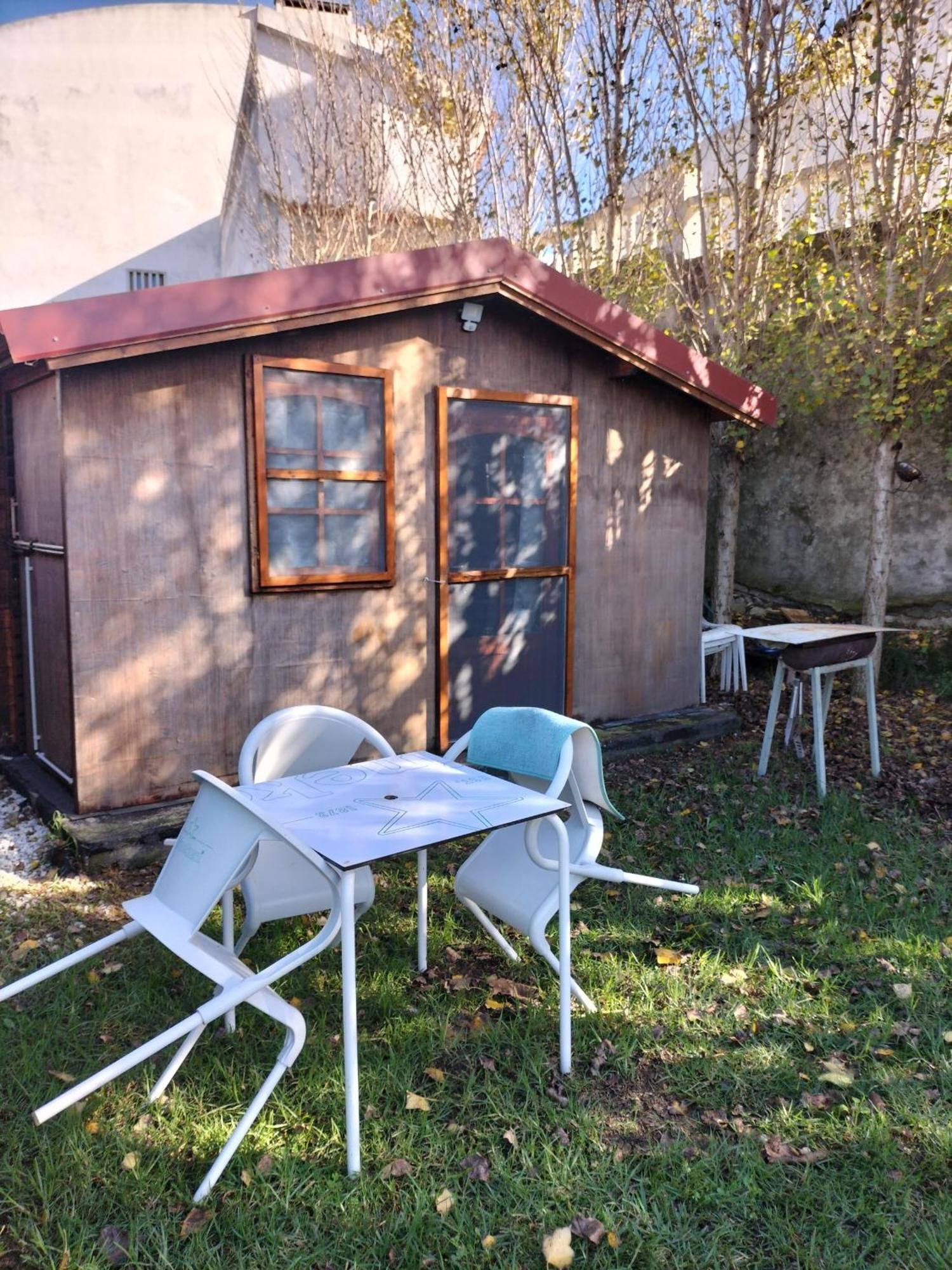 Dinocamp Guest House Lourinha  Bagian luar foto